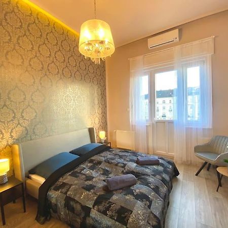 Luxury Buda Appartement Boedapest Buitenkant foto