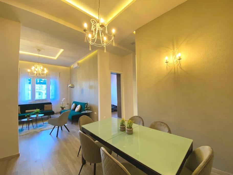 Luxury Buda Appartement Boedapest Buitenkant foto